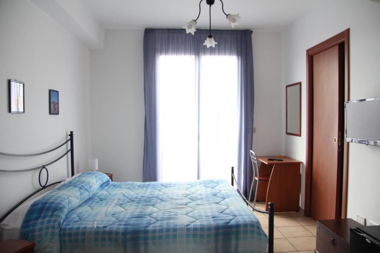 Fragolina B&B Furci Siculo Eksteriør billede