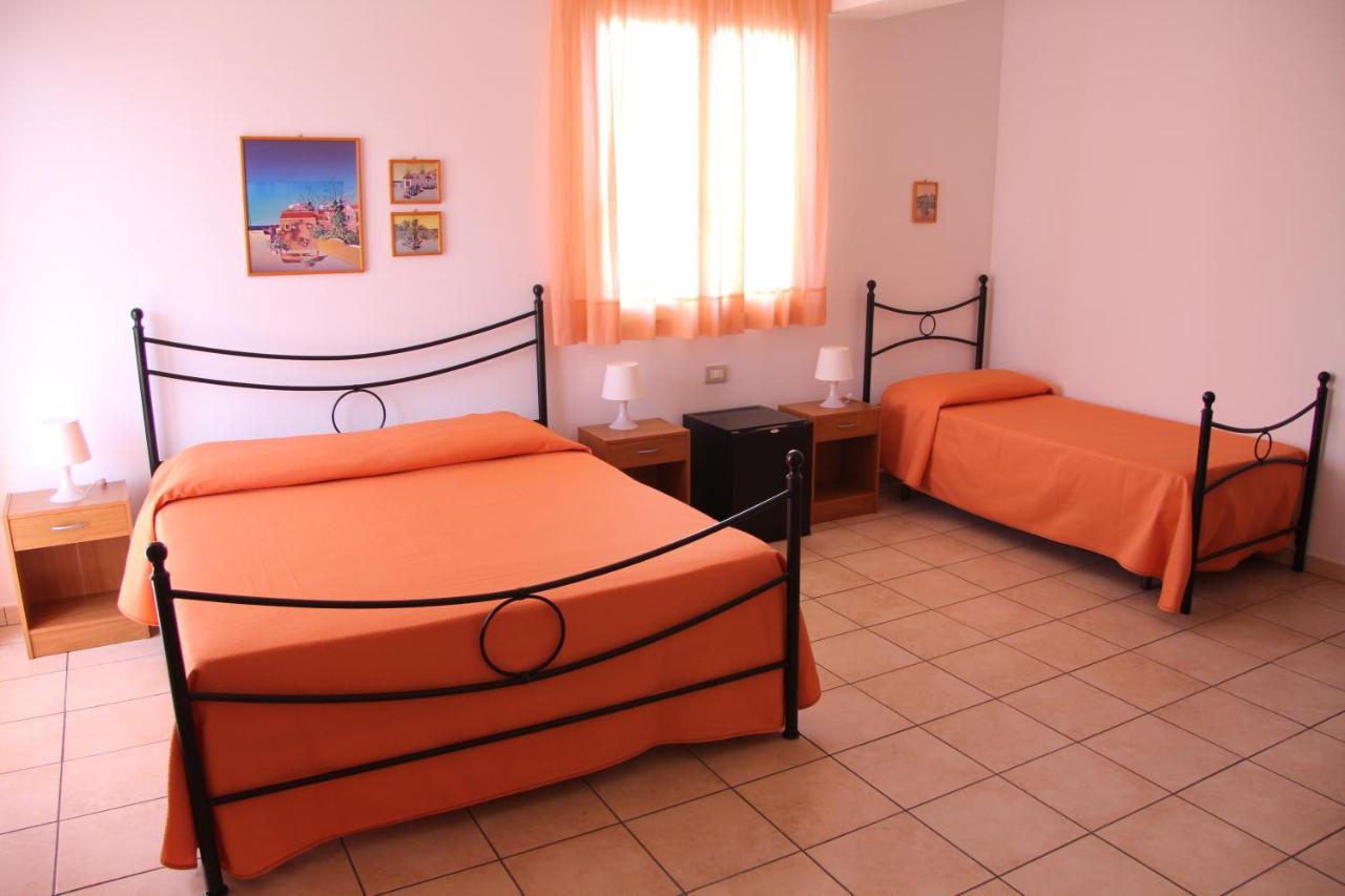 Fragolina B&B Furci Siculo Eksteriør billede